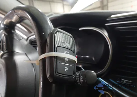 2016 Kia Optima Hybrid z USA, uszkodzony, nr VIN KNAGM4AD3G5094655